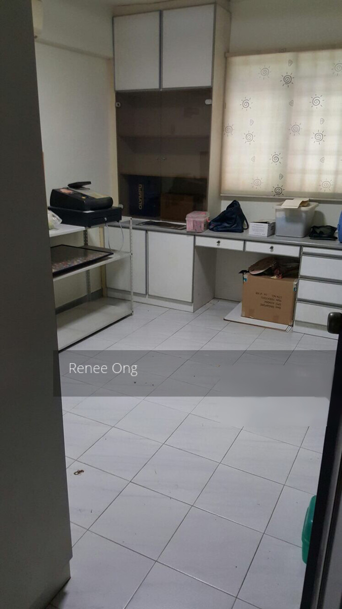 Yishun Street 11 thumbnail photo